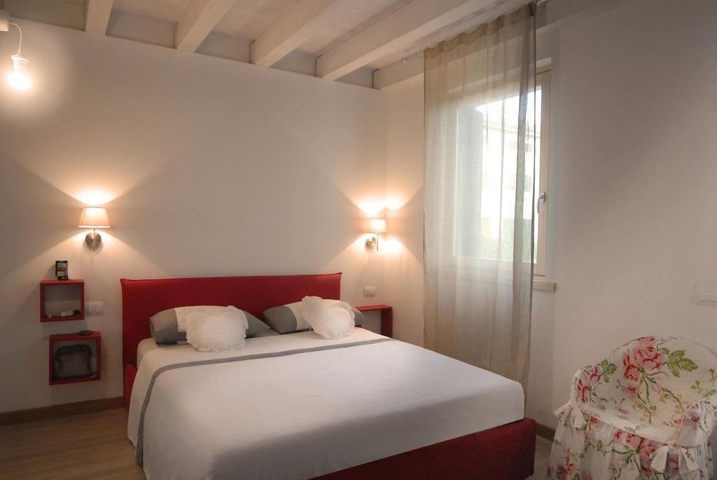 B&B Corte Dei Cedri Bussolengo Kültér fotó